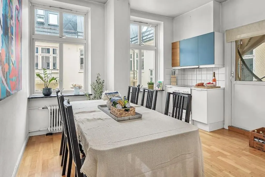 Kanskje Den Storste Airbnb-Leiligheten I Sentrum! Bergen 0*,